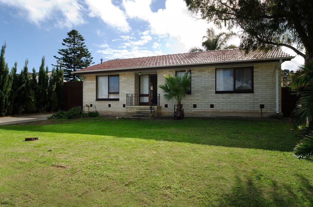 17 Quinn Street, CHRISTIE DOWNS SA 5164, Christie Downs - Image 1