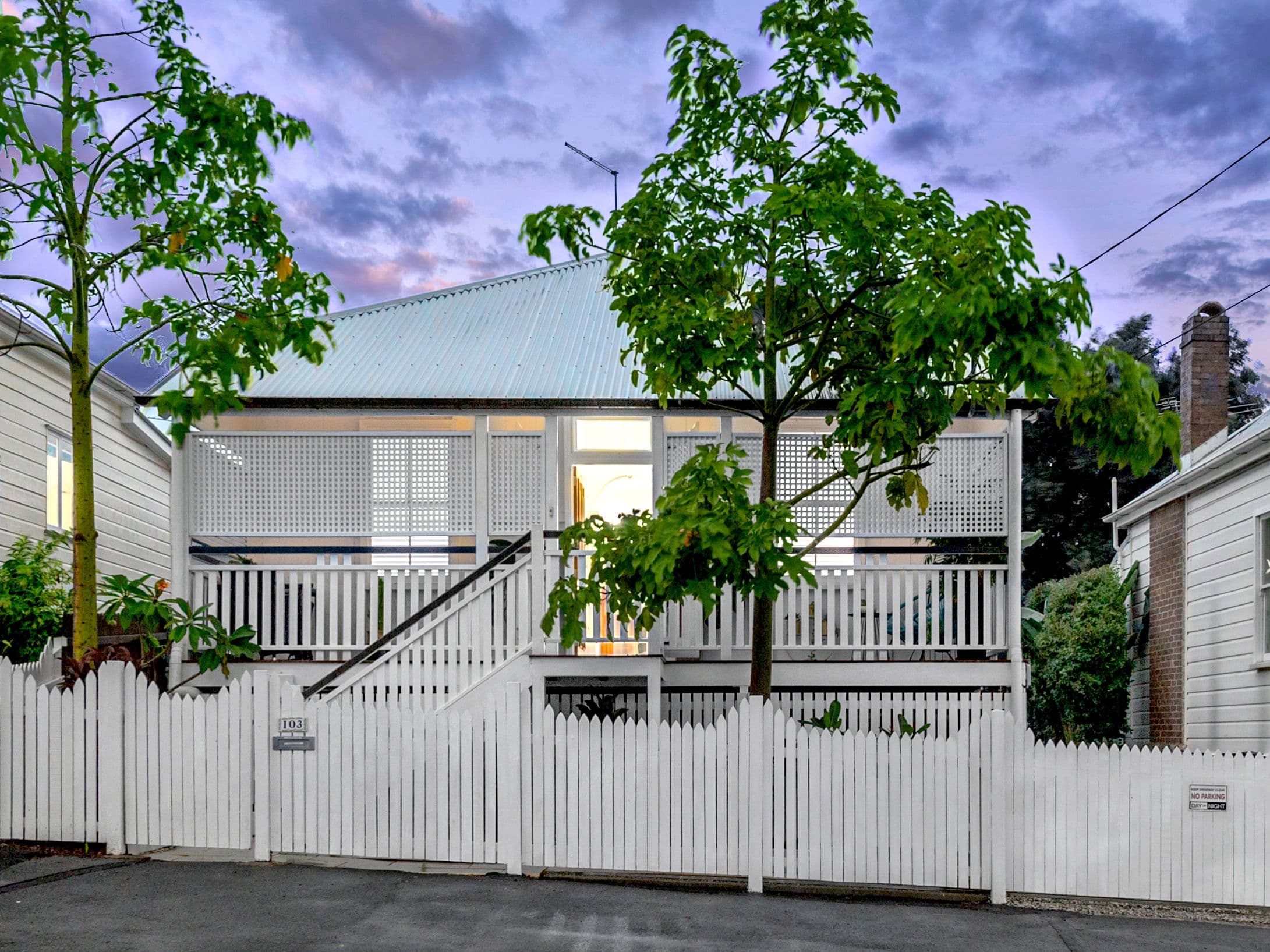 24 Peck Avenue, Strathmore - Thumbnail 2