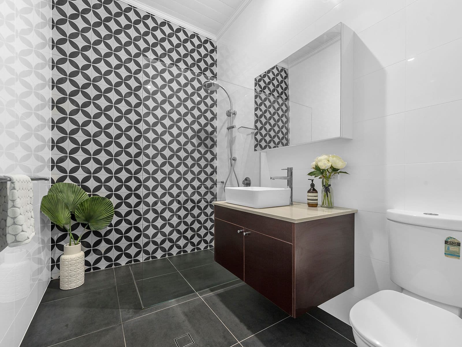 24 Peck Avenue, Strathmore - Thumbnail 3
