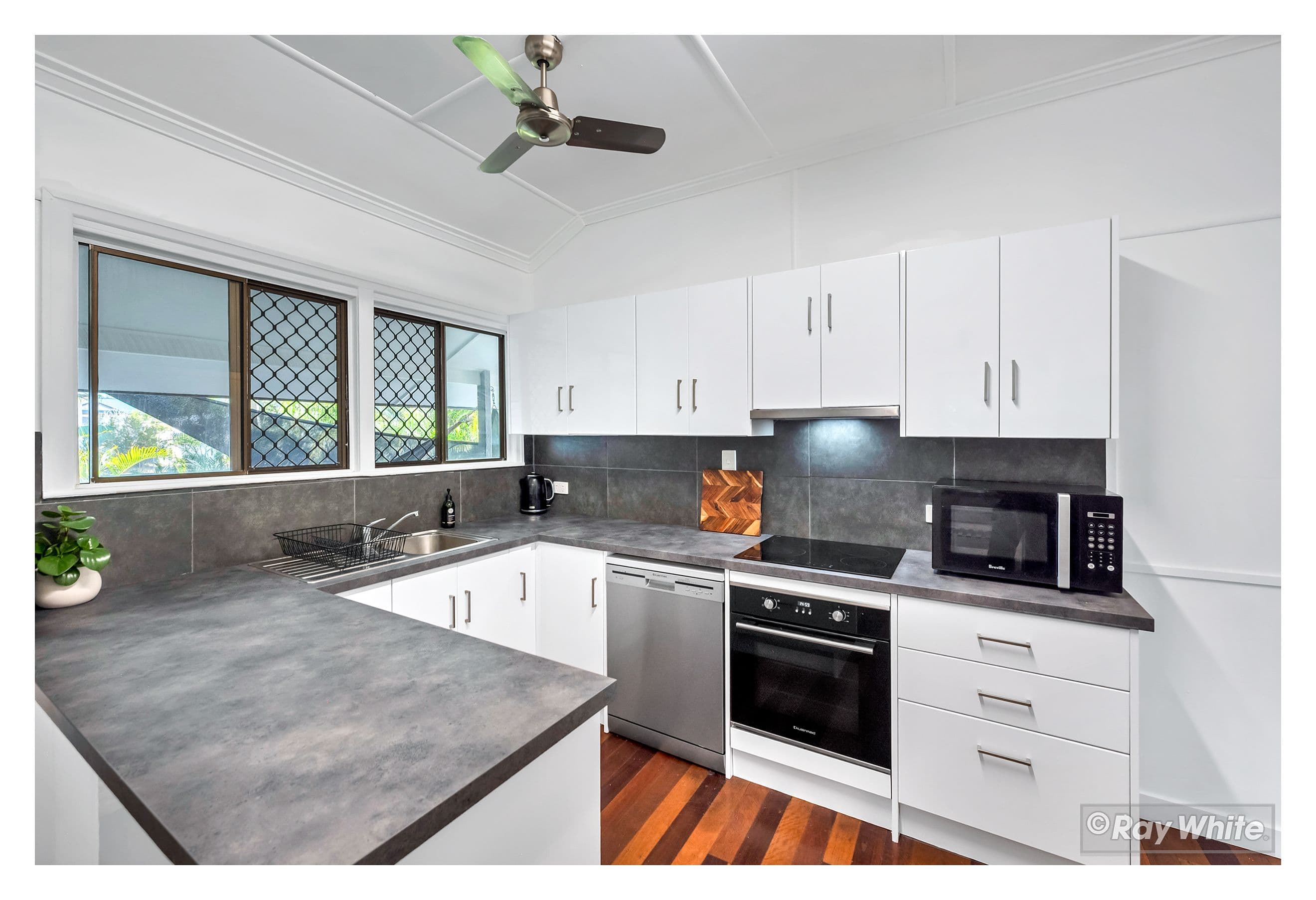 175 Stamford Street, Berserker QLD 4701, Berserker - Thumbnail 3