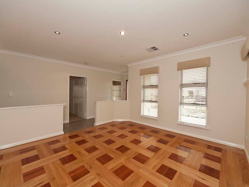 6 Parkfarm Drive, SOUTH GUILDFORD WA 6055, South Guildford - Thumbnail 8