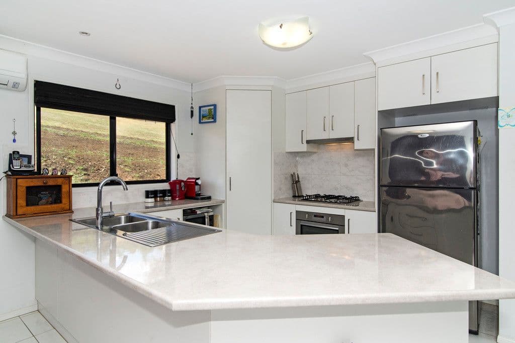 158 Carroll Road, PRESTON QLD 4352, Preston - Thumbnail 4