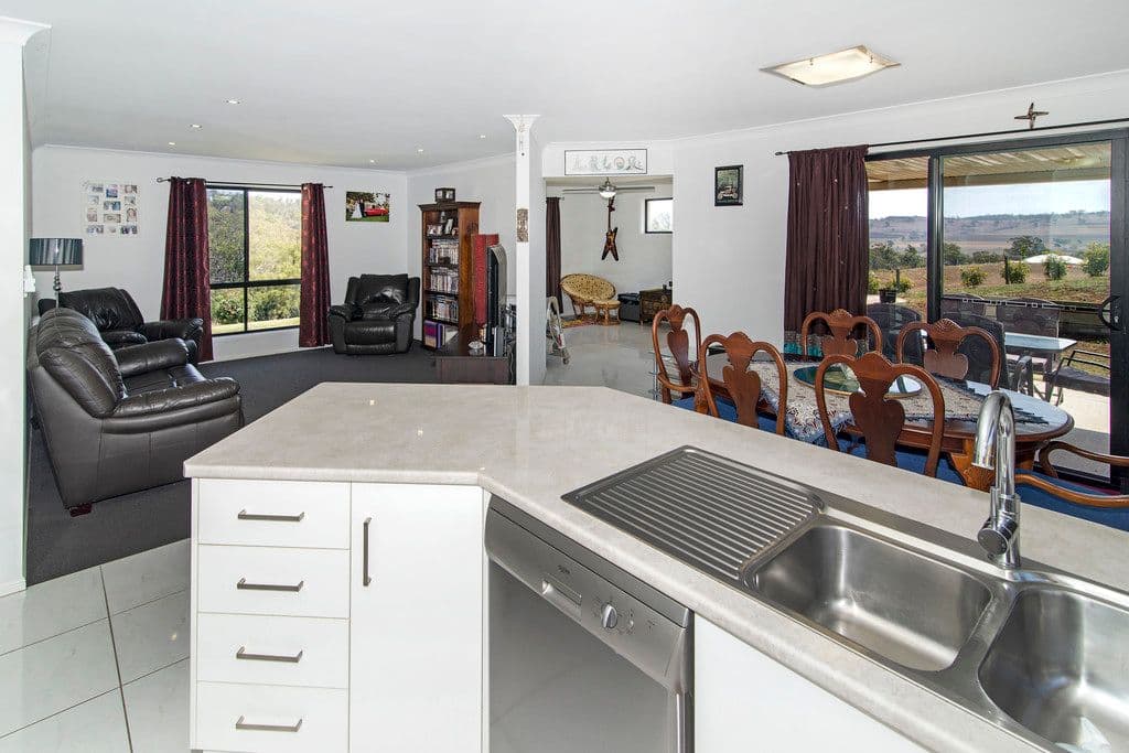 158 Carroll Road, PRESTON QLD 4352, Preston - Thumbnail 5