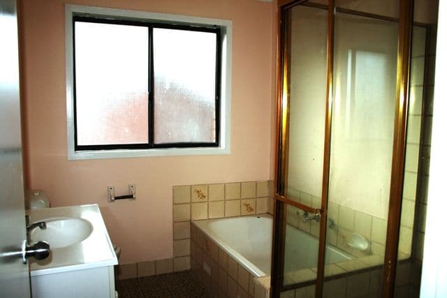 19 Greenfield Road, GREENFIELD PARK NSW 2176, Greenfield Park - Thumbnail 7