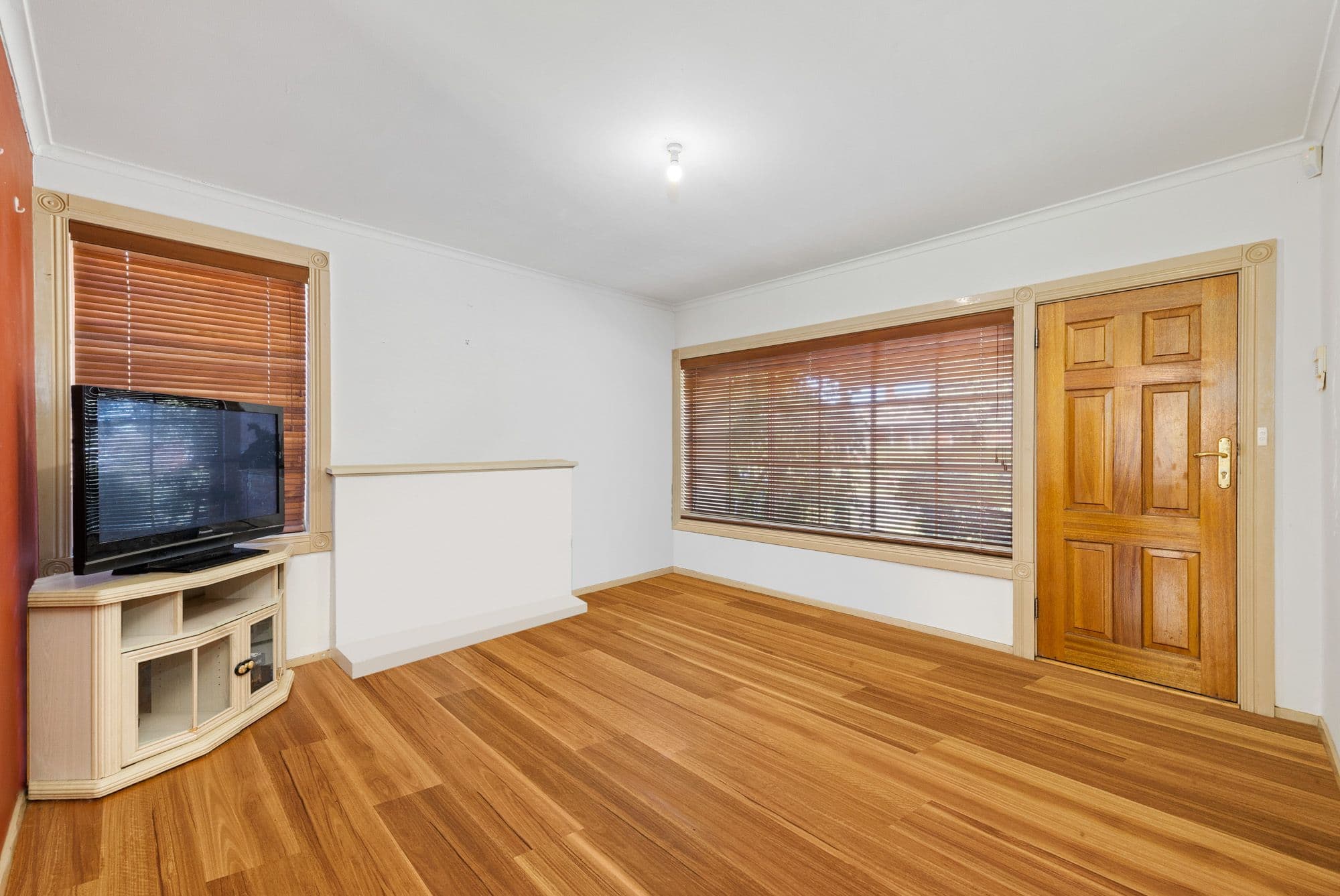 34 Vincent Crescent, Werribee VIC 3030, Werribee - Thumbnail 4