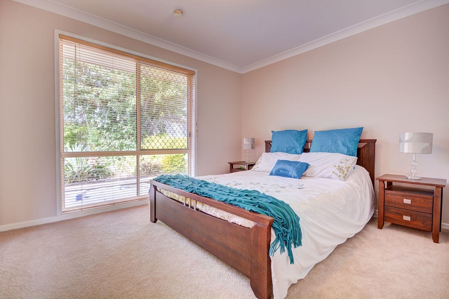 8 Folkestone Court, WELLINGTON POINT QLD 4160, Wellington Point - Thumbnail 7