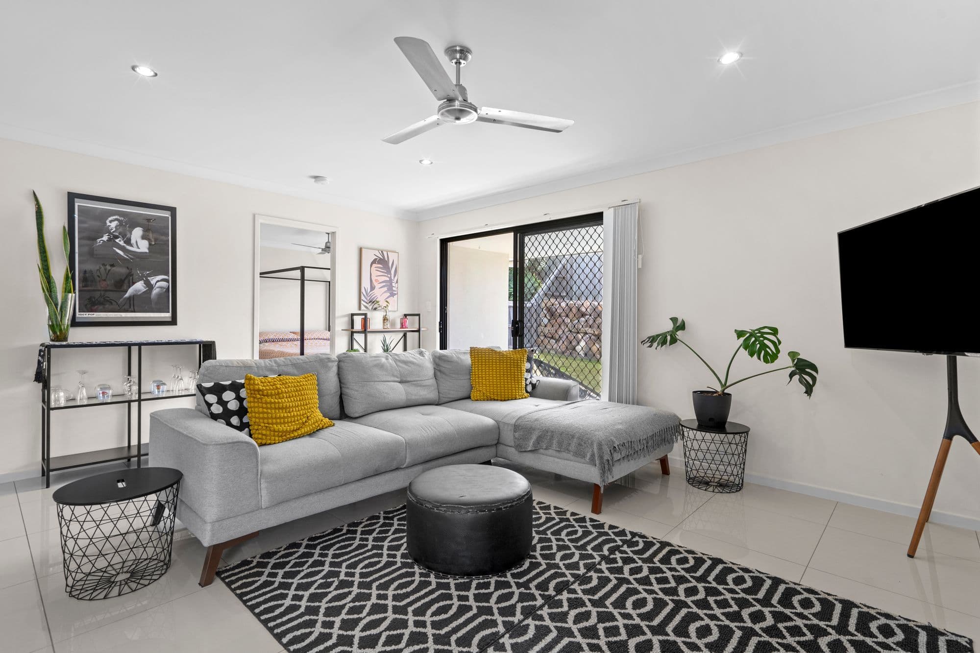 16 Carpenter Street, Yarrabilba QLD 4207, Yarrabilba - Thumbnail 3