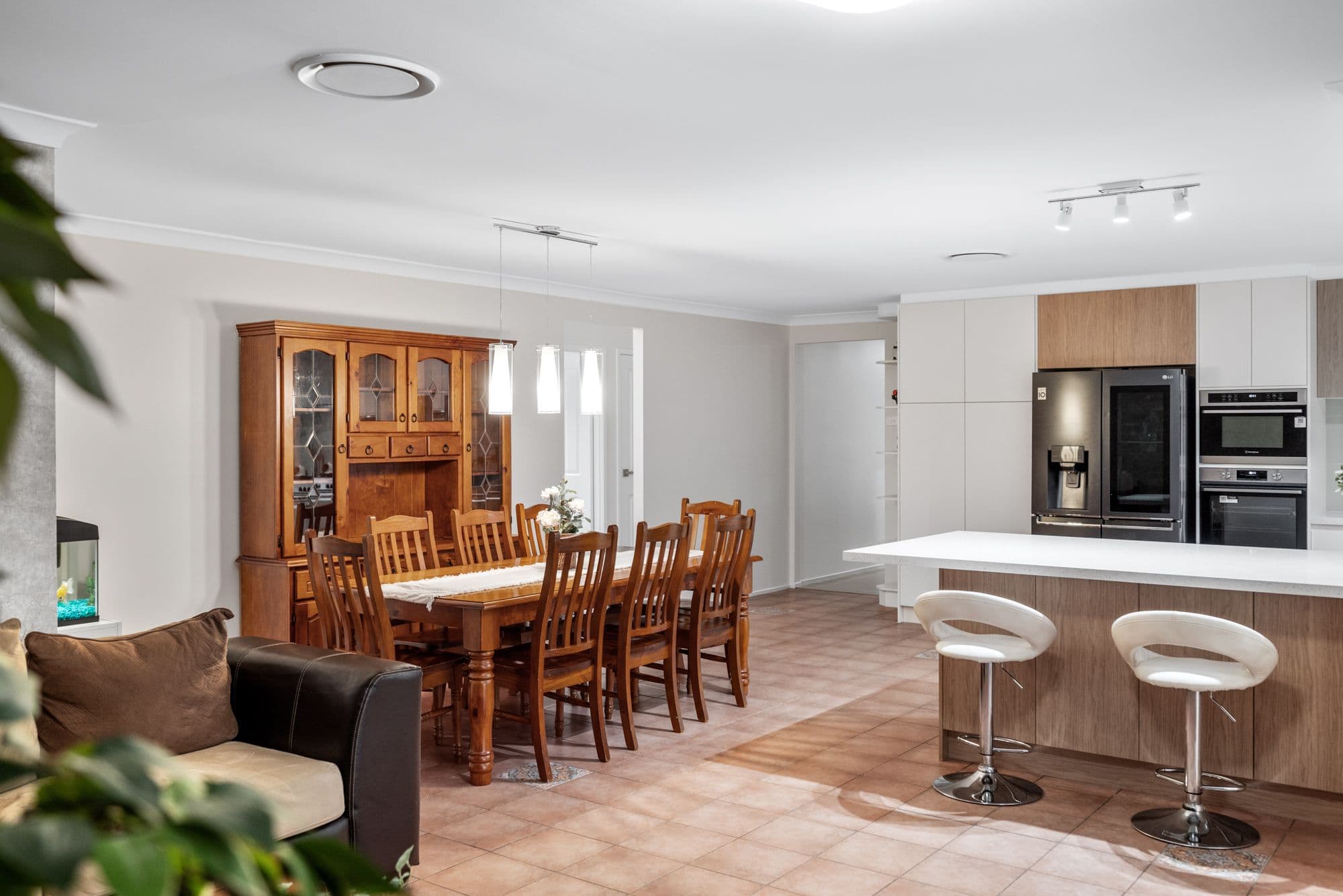 5 Warin Place, Glenmore Park NSW 2745, Glenmore Park - Thumbnail 6