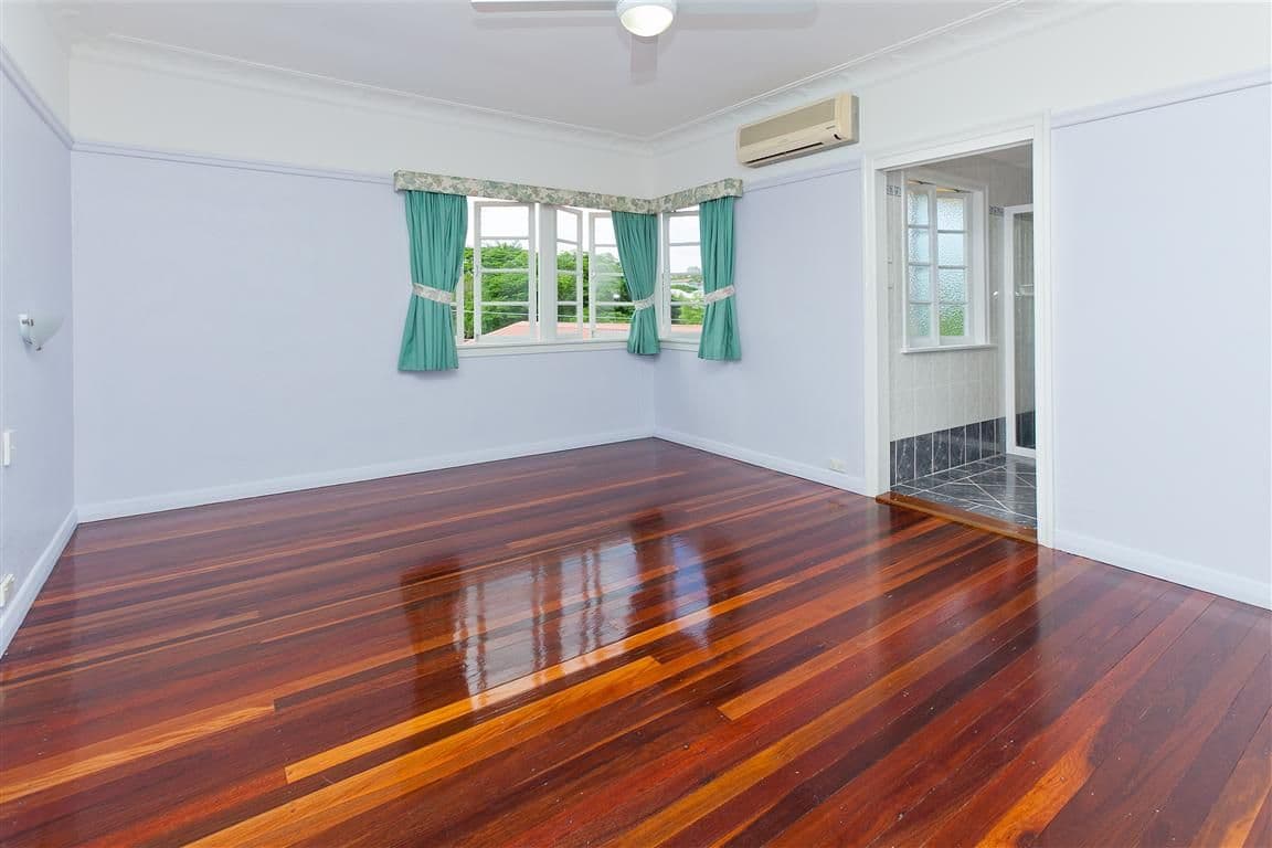 129 Lloyd Street, CAMP HILL QLD 4152, Camp Hill - Thumbnail 6