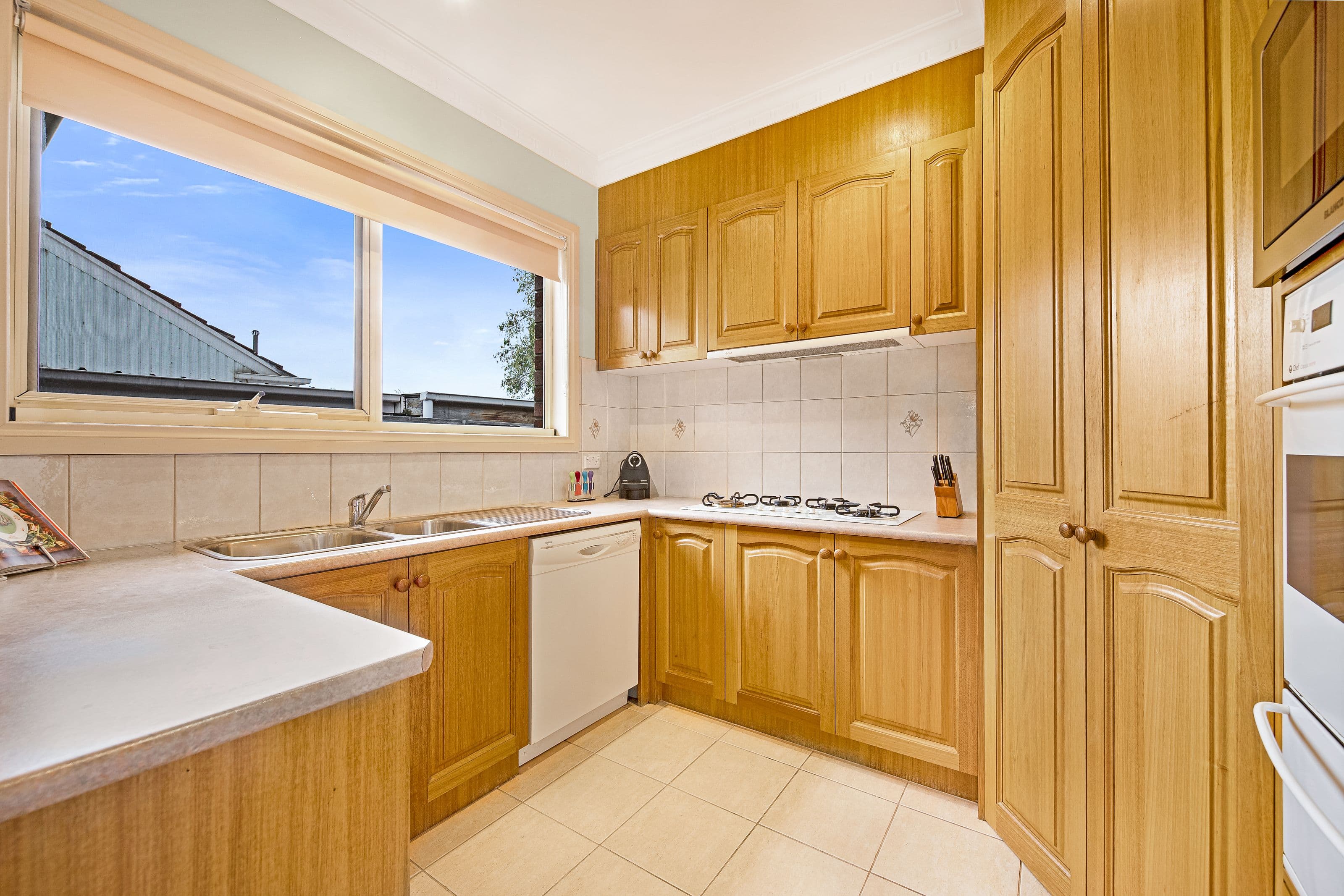26 Grenfell Road, Mount Waverley VIC 3149, Mount Waverley - Thumbnail 4