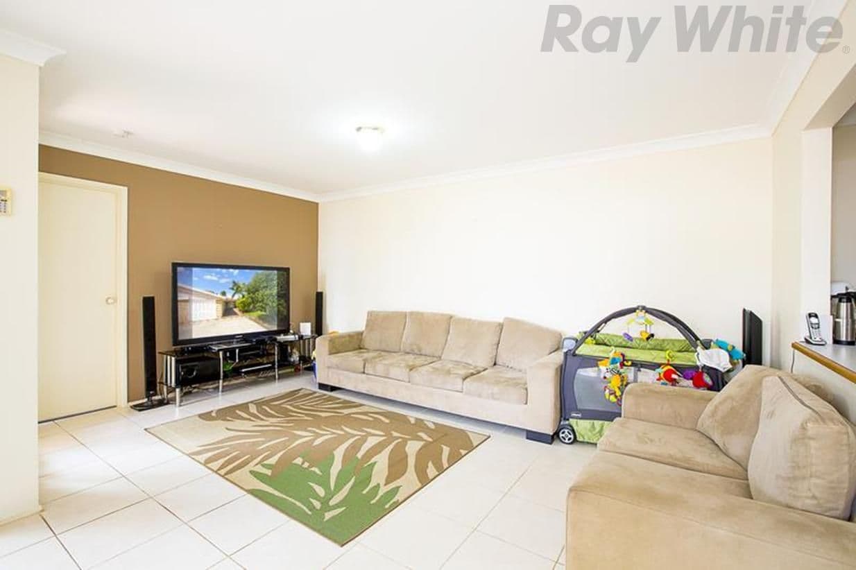 17 Heron Place, HINCHINBROOK NSW 2168, Hinchinbrook - Thumbnail 3