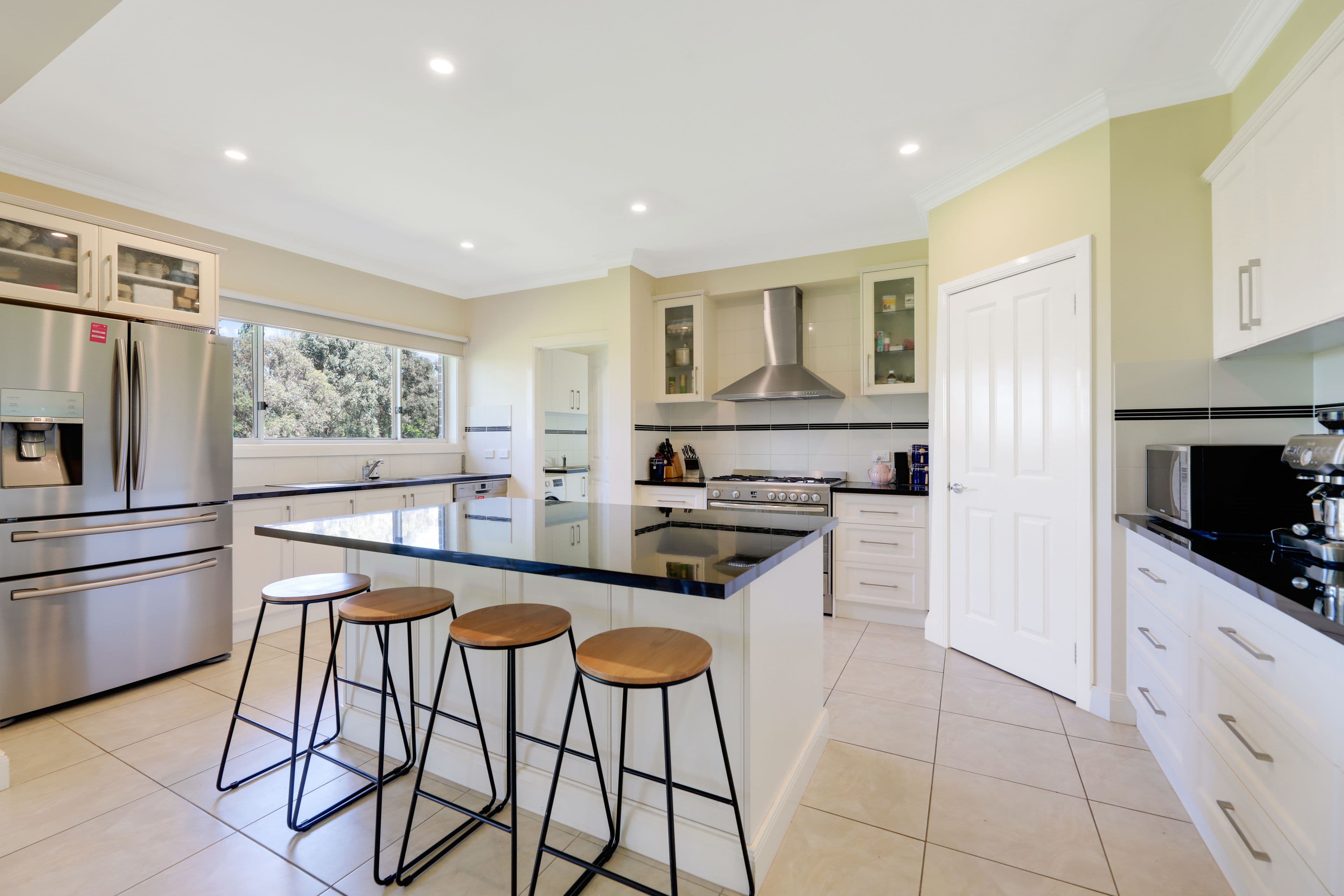 425 Drouin Korumburra Road, Drouin VIC 3818, Drouin South - Thumbnail 2