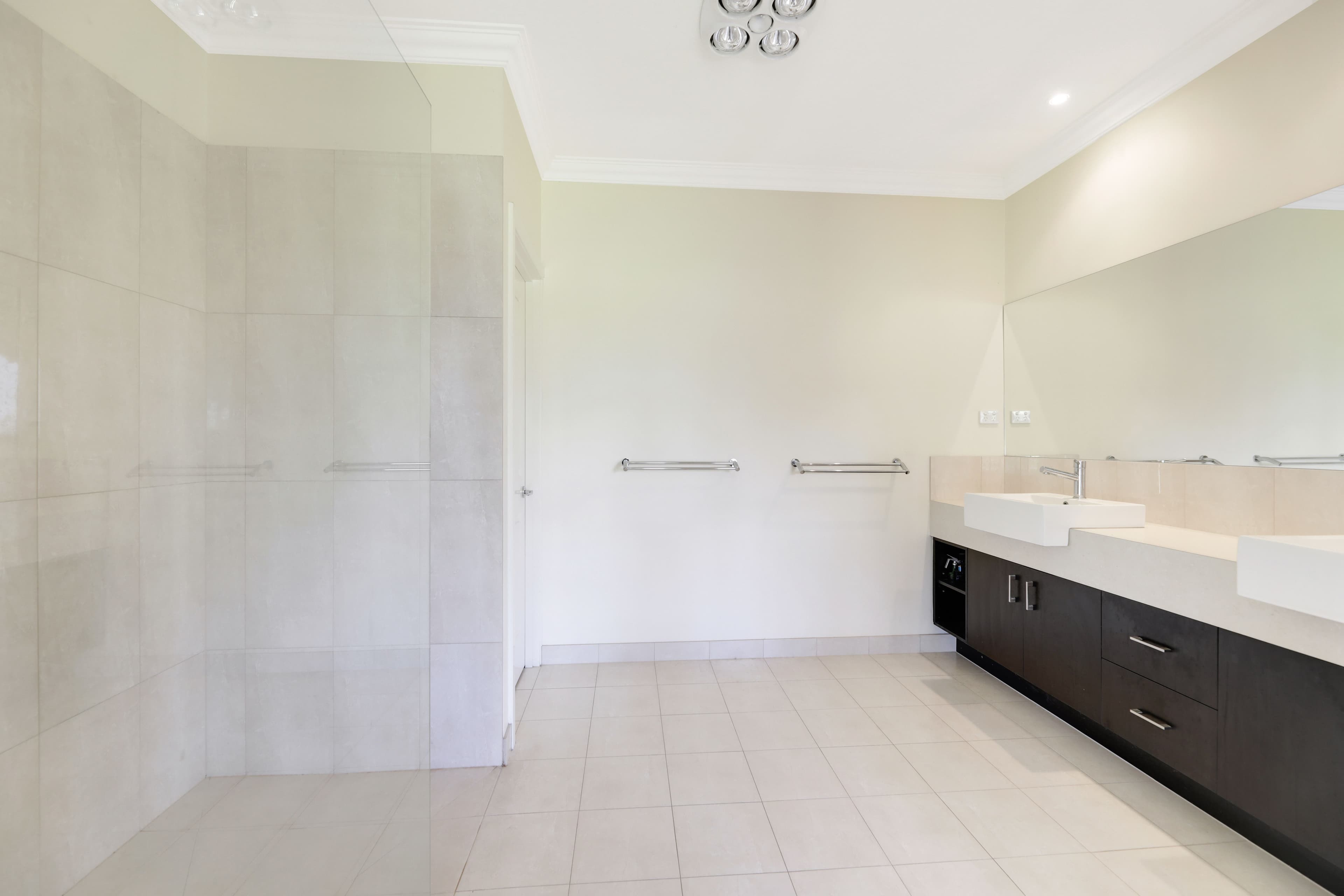 425 Drouin Korumburra Road, Drouin VIC 3818, Drouin South - Thumbnail 7