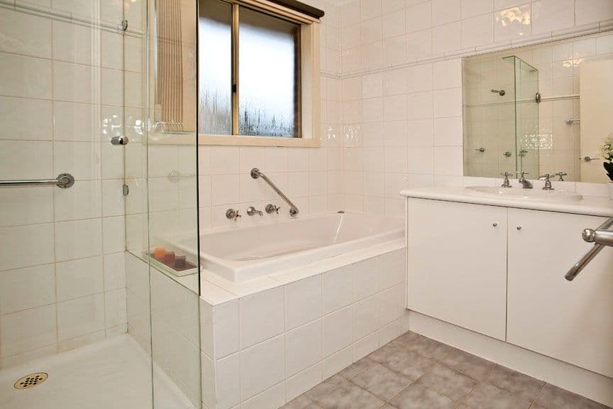 518 Highbury Road, GLEN WAVERLEY VIC 3150, Glen Waverley - Thumbnail 6