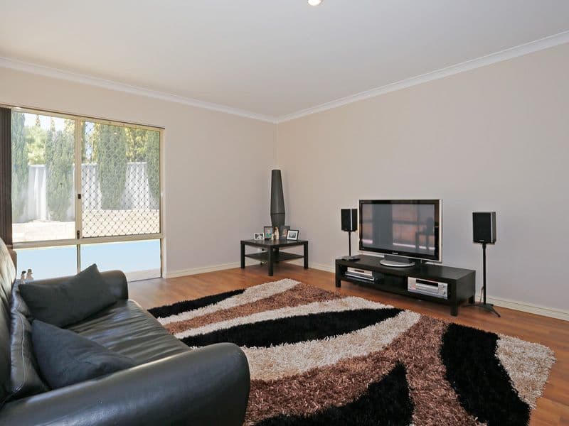 11 Rayner Drive, LANDSDALE WA 6065, Landsdale - Thumbnail 3