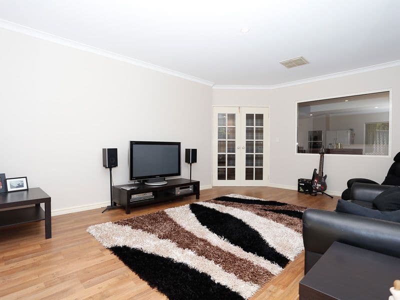11 Rayner Drive, LANDSDALE WA 6065, Landsdale - Thumbnail 4