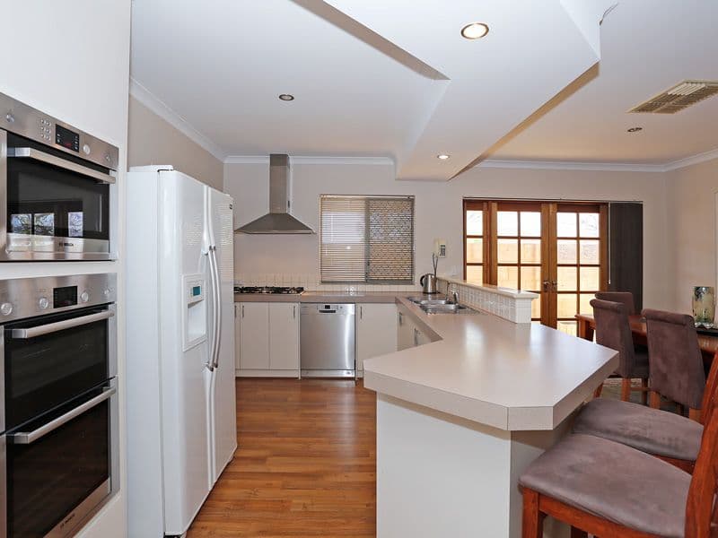 11 Rayner Drive, LANDSDALE WA 6065, Landsdale - Thumbnail 7