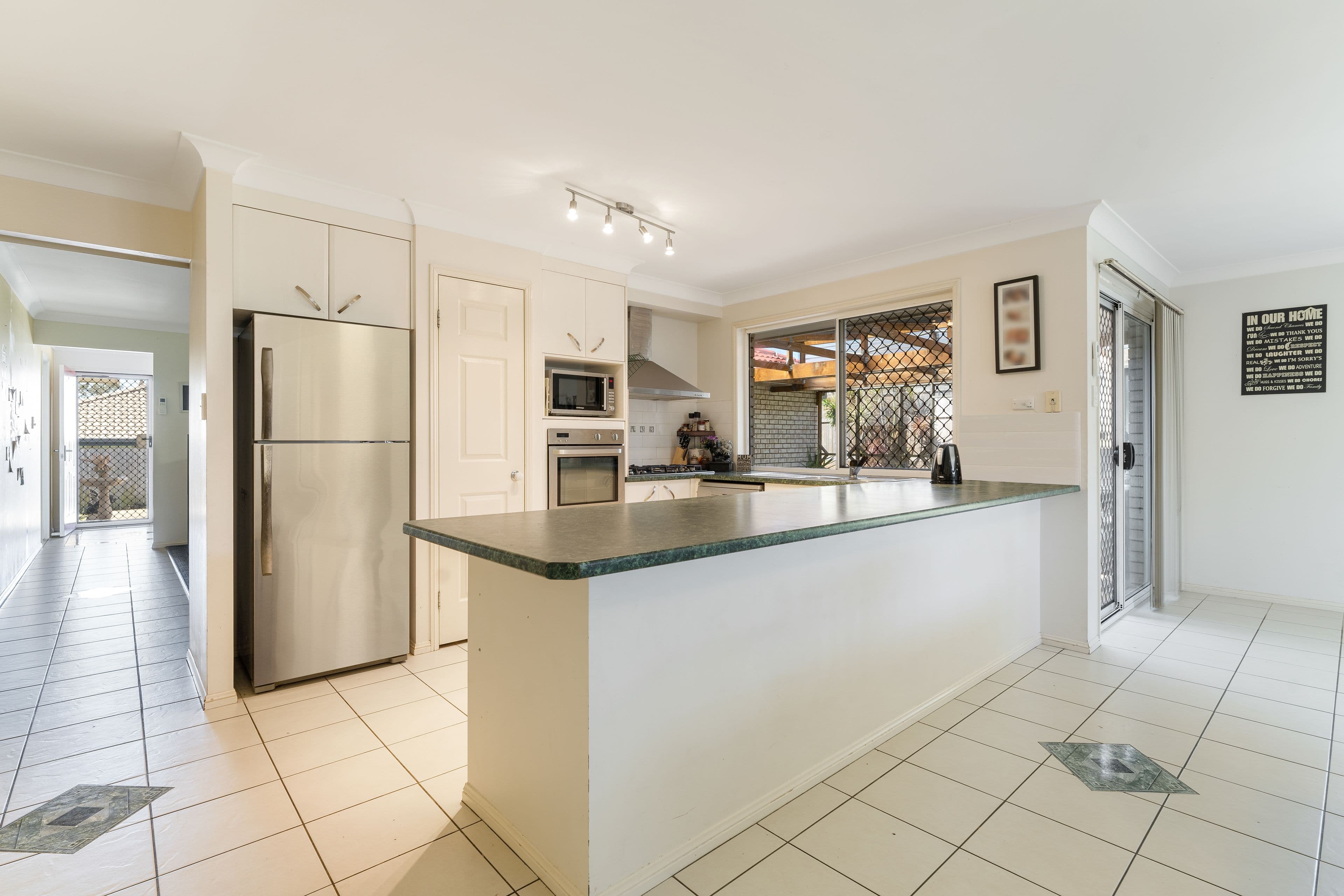 8 Monivae Circuit, Eagleby QLD 4207, Eagleby - Thumbnail 4