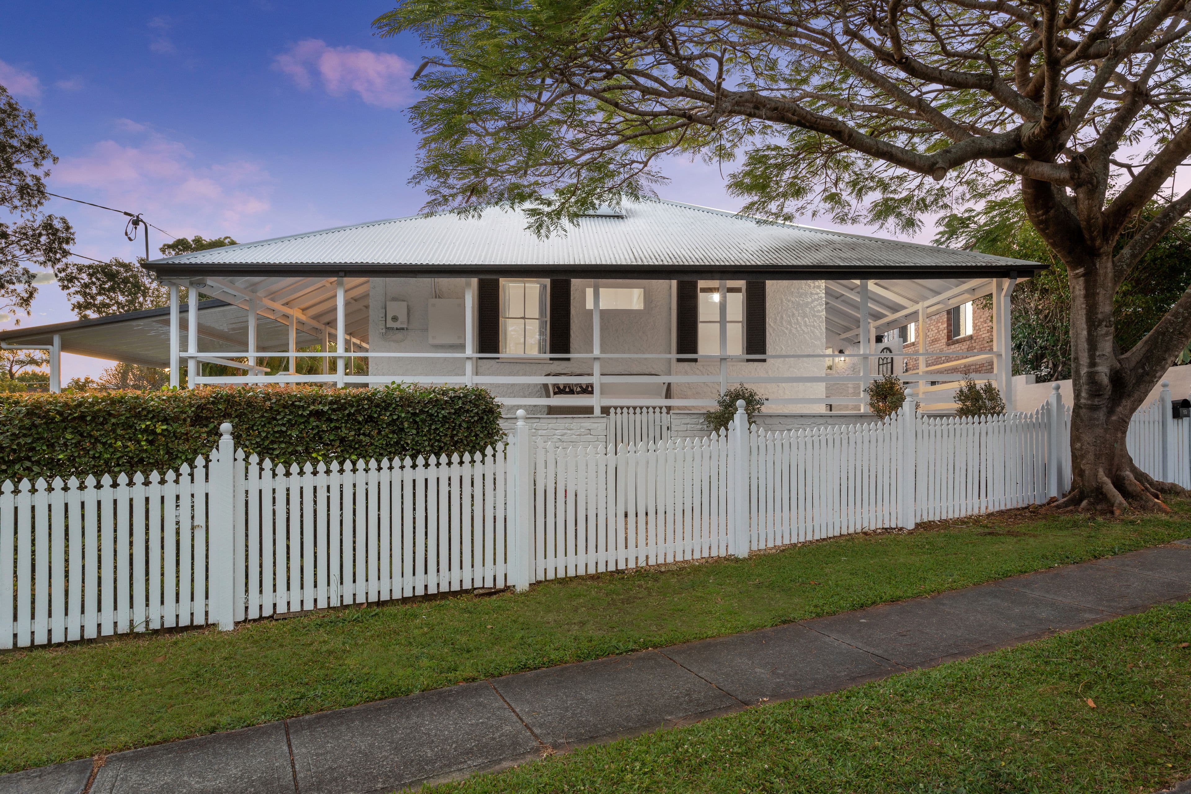 19 Water Street, Southport QLD 4215, Southport - Image 1