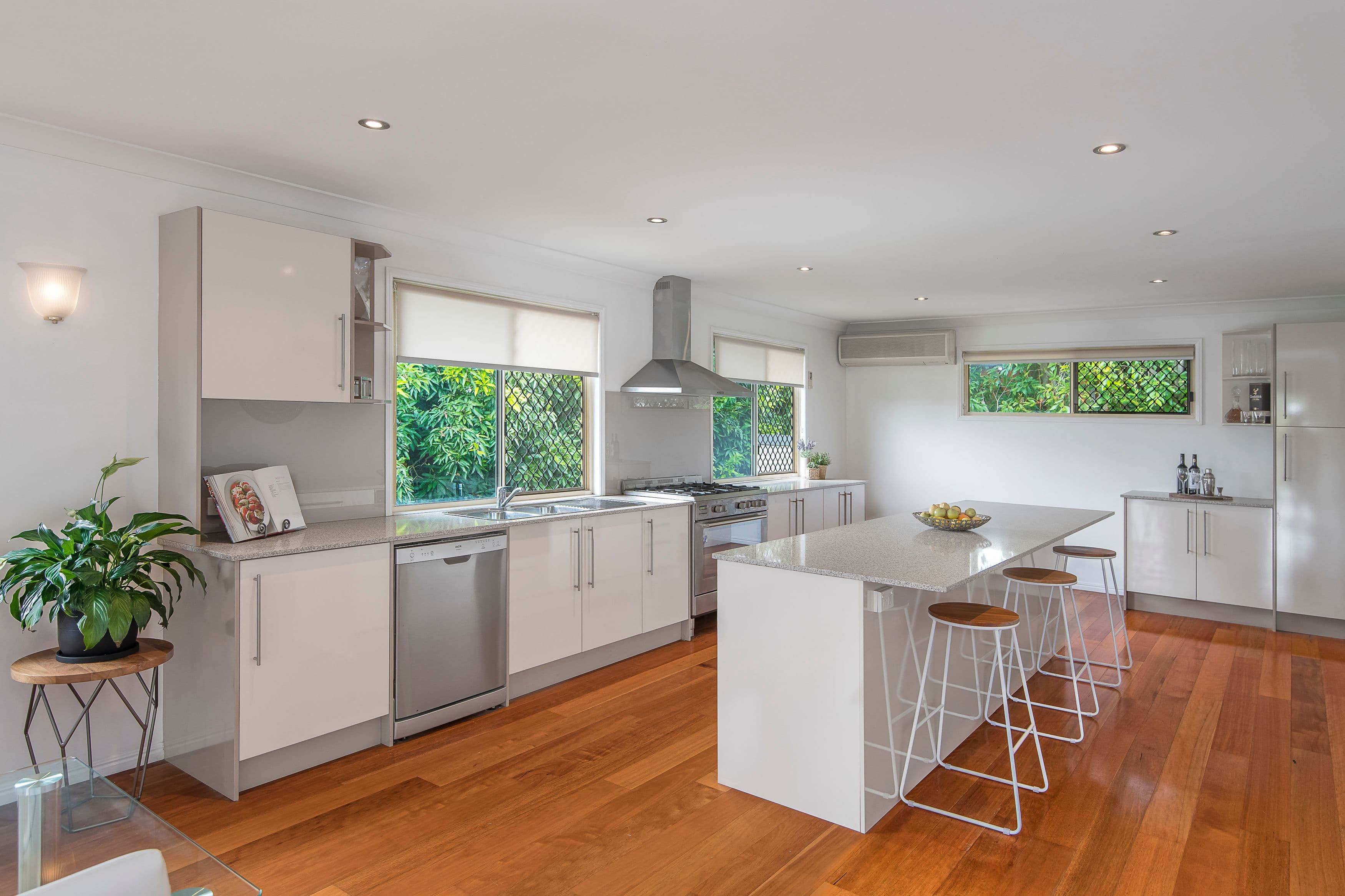 43 Bayview Terrace, Wavell Heights QLD 4012, Wavell Heights - Thumbnail 3