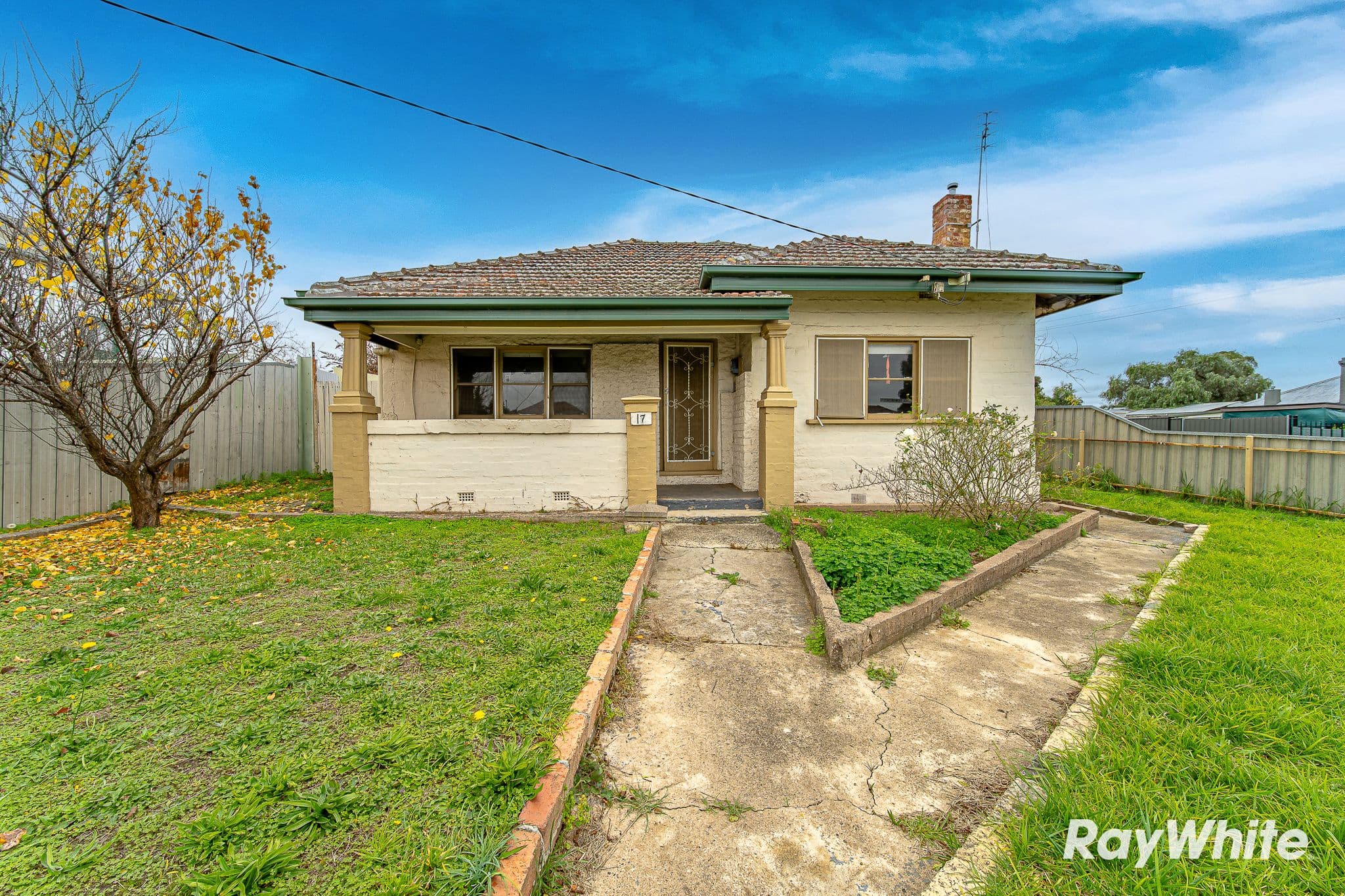 17 Holdsworth Road, Long Gully VIC 3550, Long Gully - Image 1