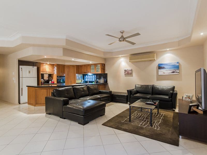 32 John Dalley Drive, Helensvale QLD 4212, Helensvale - Thumbnail 3