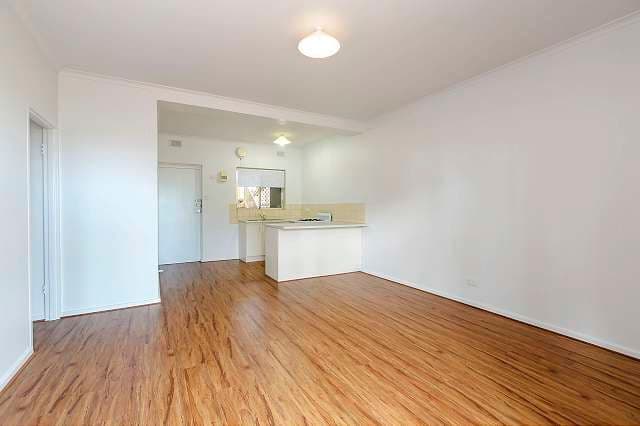 46 Esplanade, SEMAPHORE SA 5019, Semaphore - Thumbnail 4