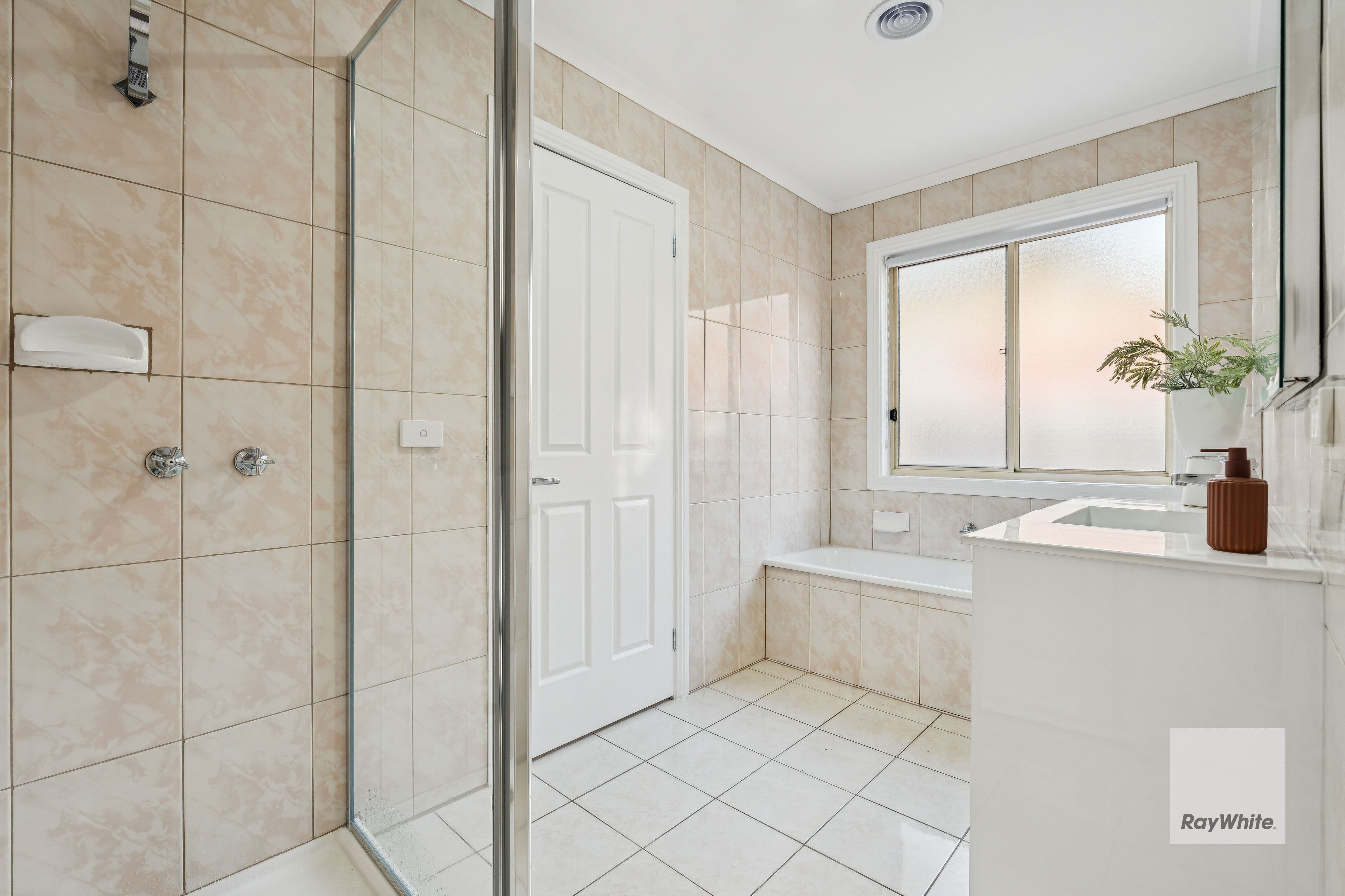 29 Station Road, Deer Park VIC 3023, Deer Park - Thumbnail 6