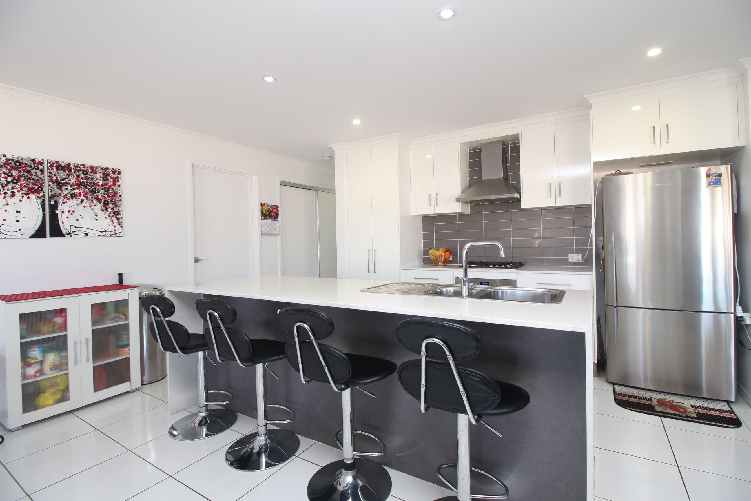 3 Thornton Street, Emerald QLD 4720, Emerald - Thumbnail 6