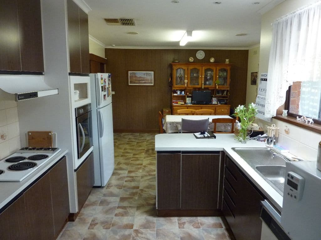 96 McKenzie Street, ECHUCA VIC 3564, Echuca - Thumbnail 3
