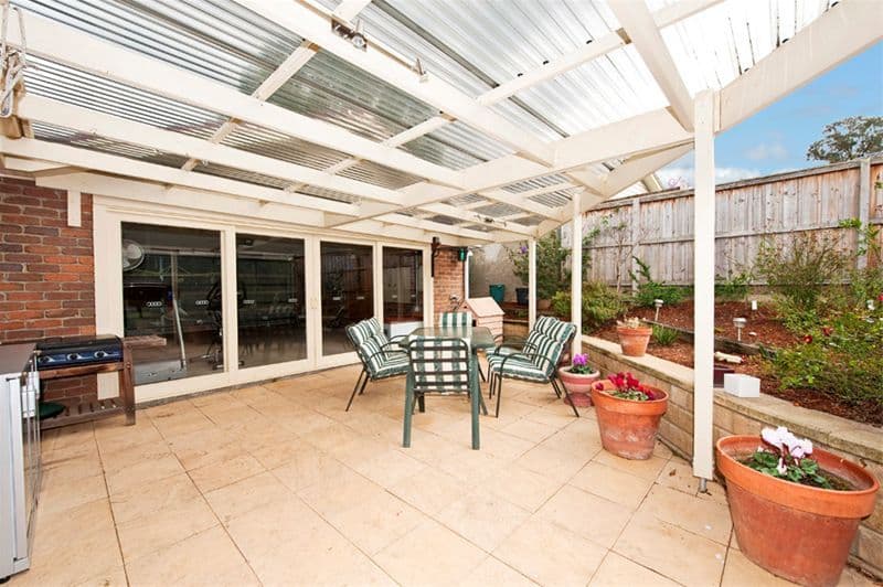 18 Tarwarri Court, GREENSBOROUGH VIC 3088, Greensborough - Thumbnail 2
