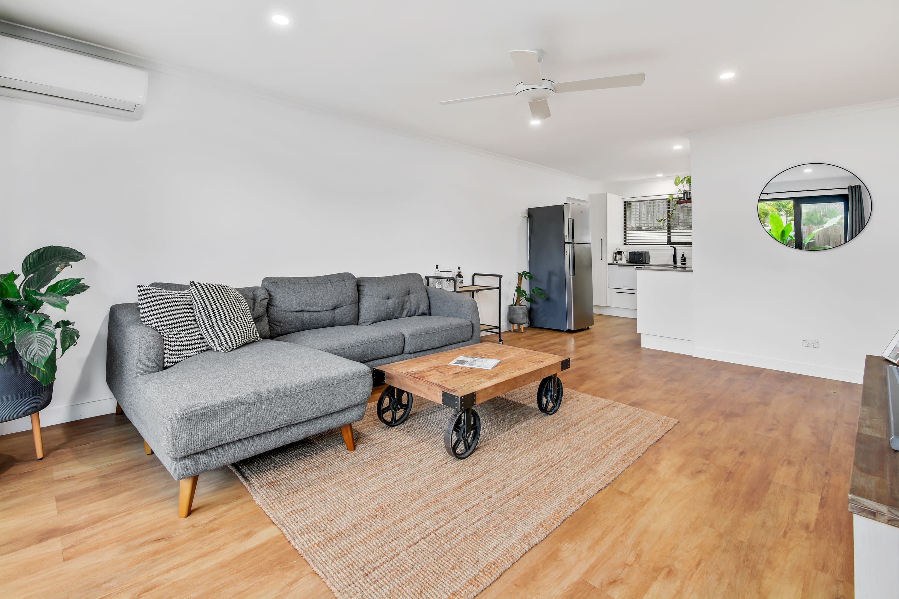 89 Campaspe Esplanade, Echuca VIC 3564, Echuca - Thumbnail 2