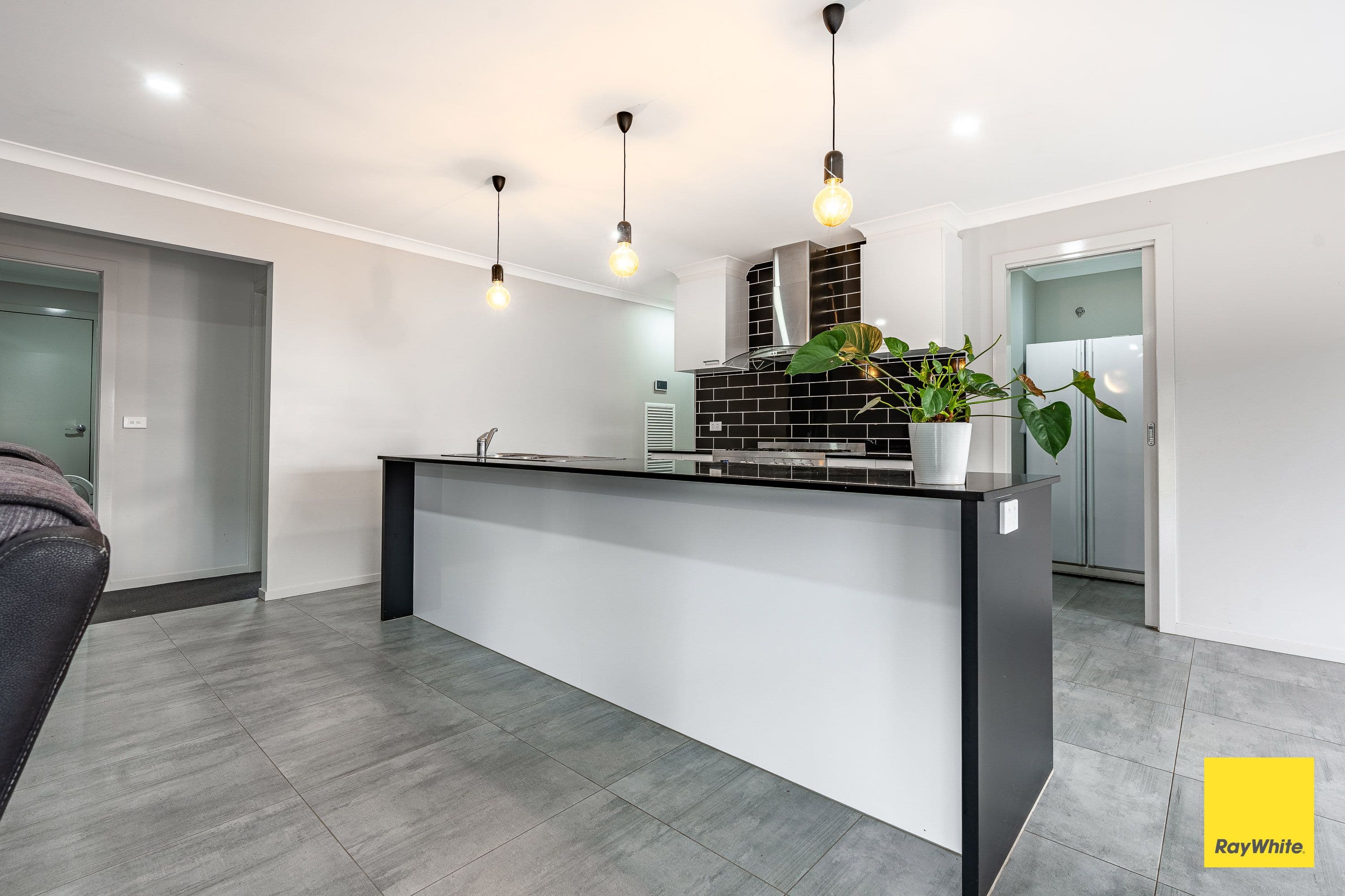 10 Limousin Court, Ascot VIC 3551, Ascot - Thumbnail 4