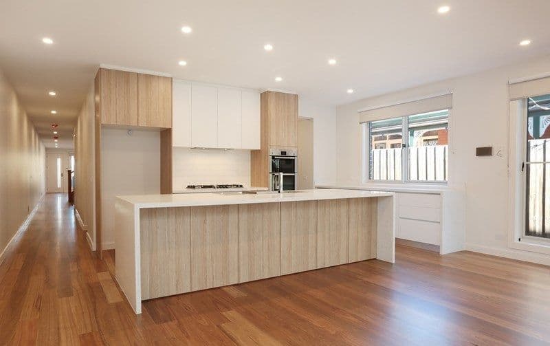 13 Holberg Street, Moonee Ponds VIC 3039, Moonee Ponds - Thumbnail 3