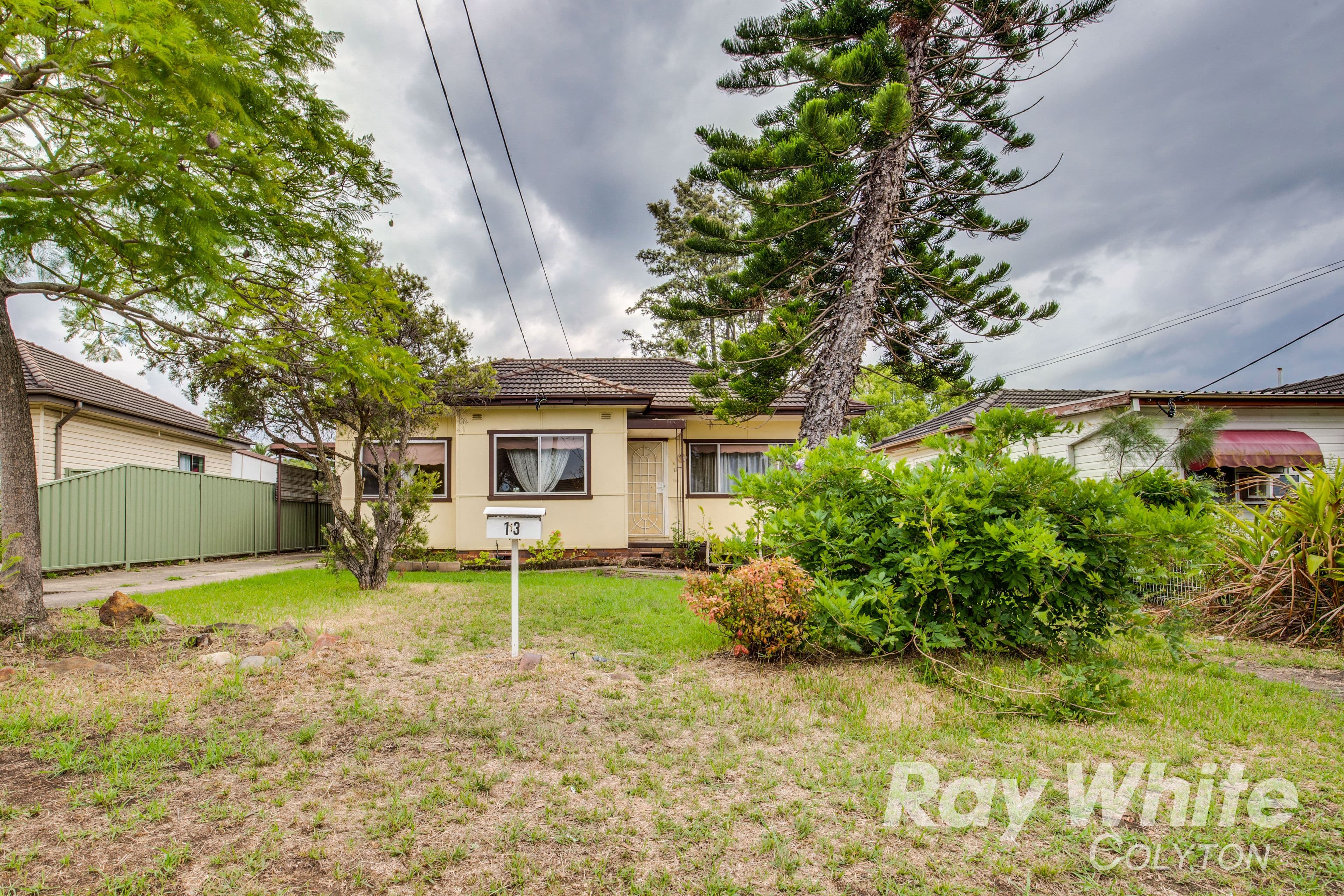 13 Leonard Street, Colyton - Image 1