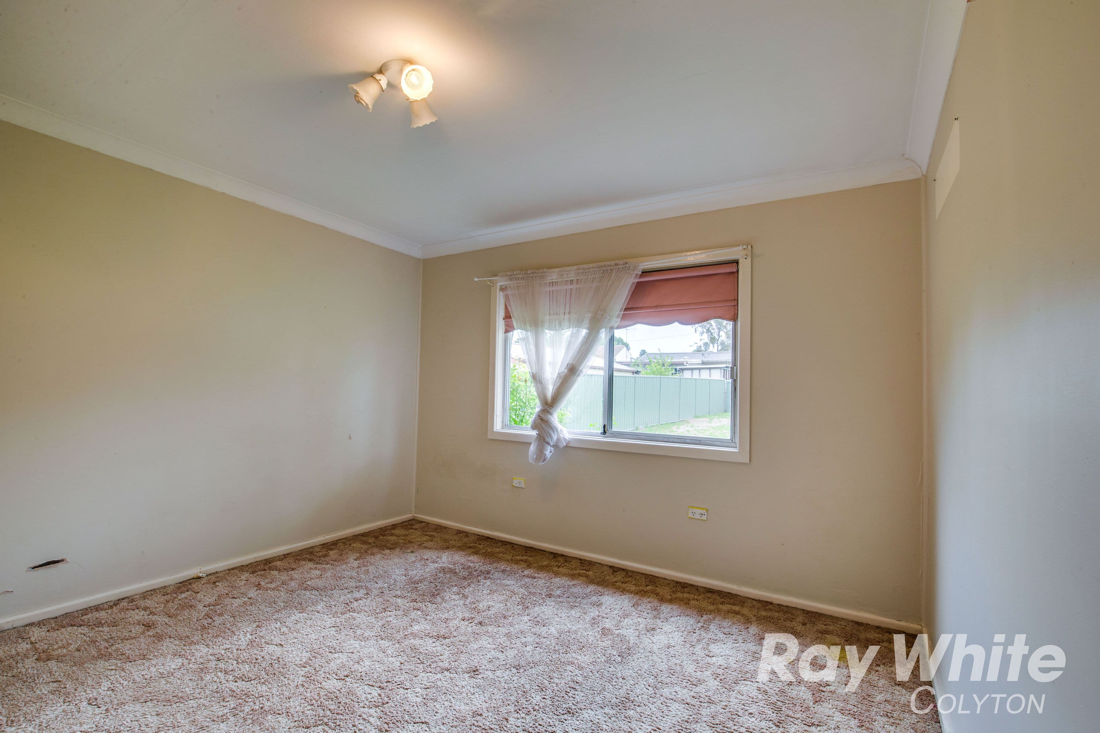 13 Leonard Street, Colyton - Thumbnail 7