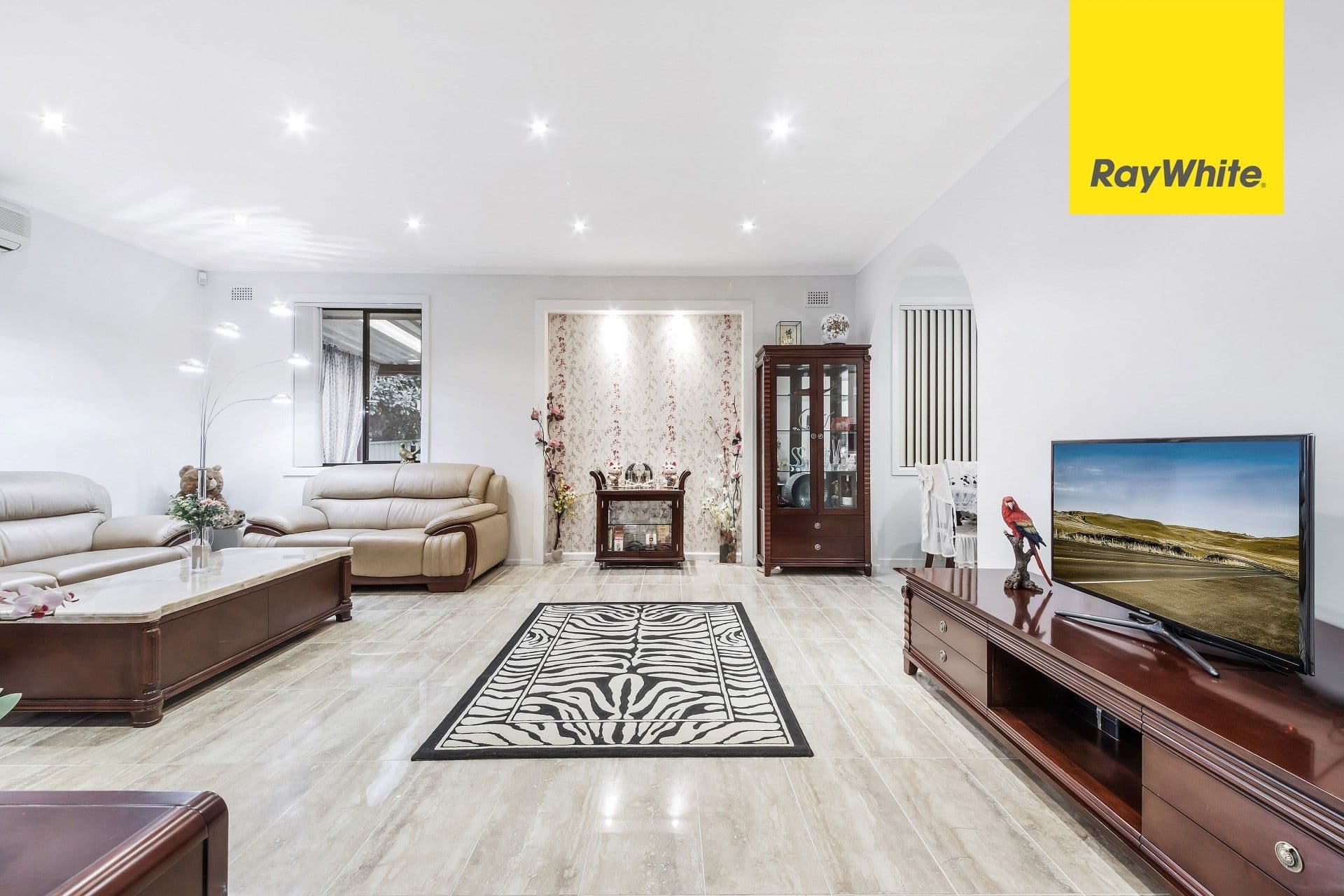 64 Parry Avenue, Narwee - Thumbnail 3