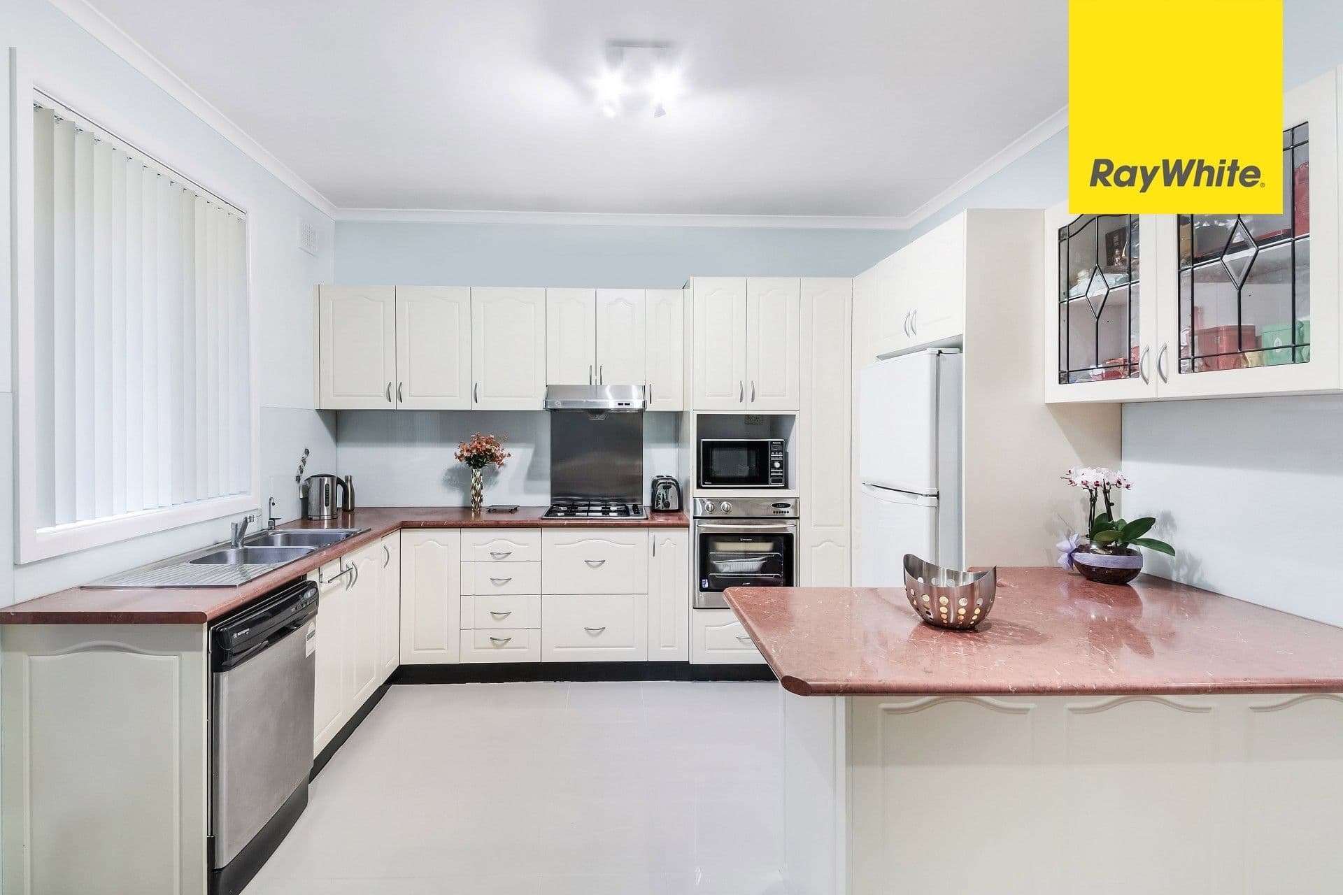 64 Parry Avenue, Narwee - Thumbnail 4