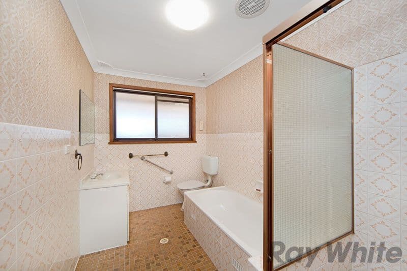 189 Birdwood Drive, BLUE HAVEN NSW 2262, Blue Haven - Thumbnail 8