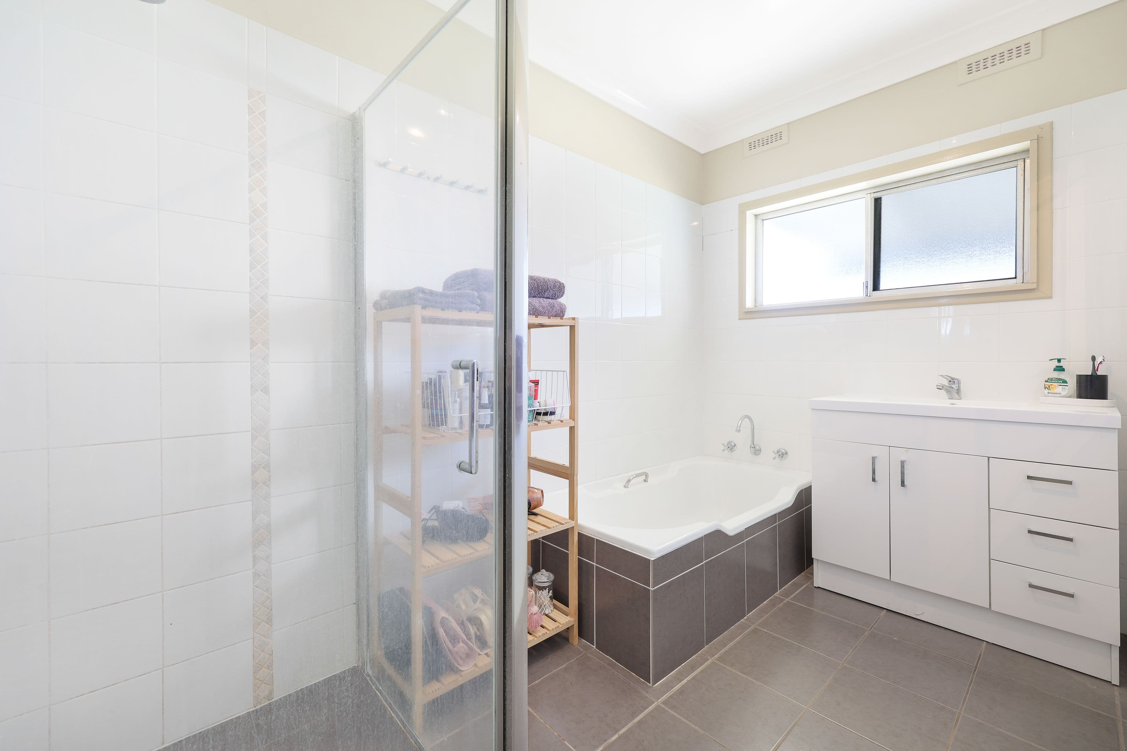 59 Kurrawan Street, Tamworth NSW 2340, South Tamworth - Thumbnail 7