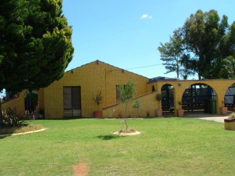 5 Fitzroy Court, GOSNELLS WA 6110, Gosnells - Thumbnail 4