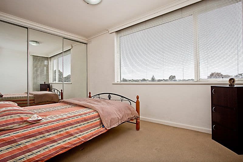 7 Pengelly Court, SUNSHINE VIC 3020, Sunshine - Thumbnail 4