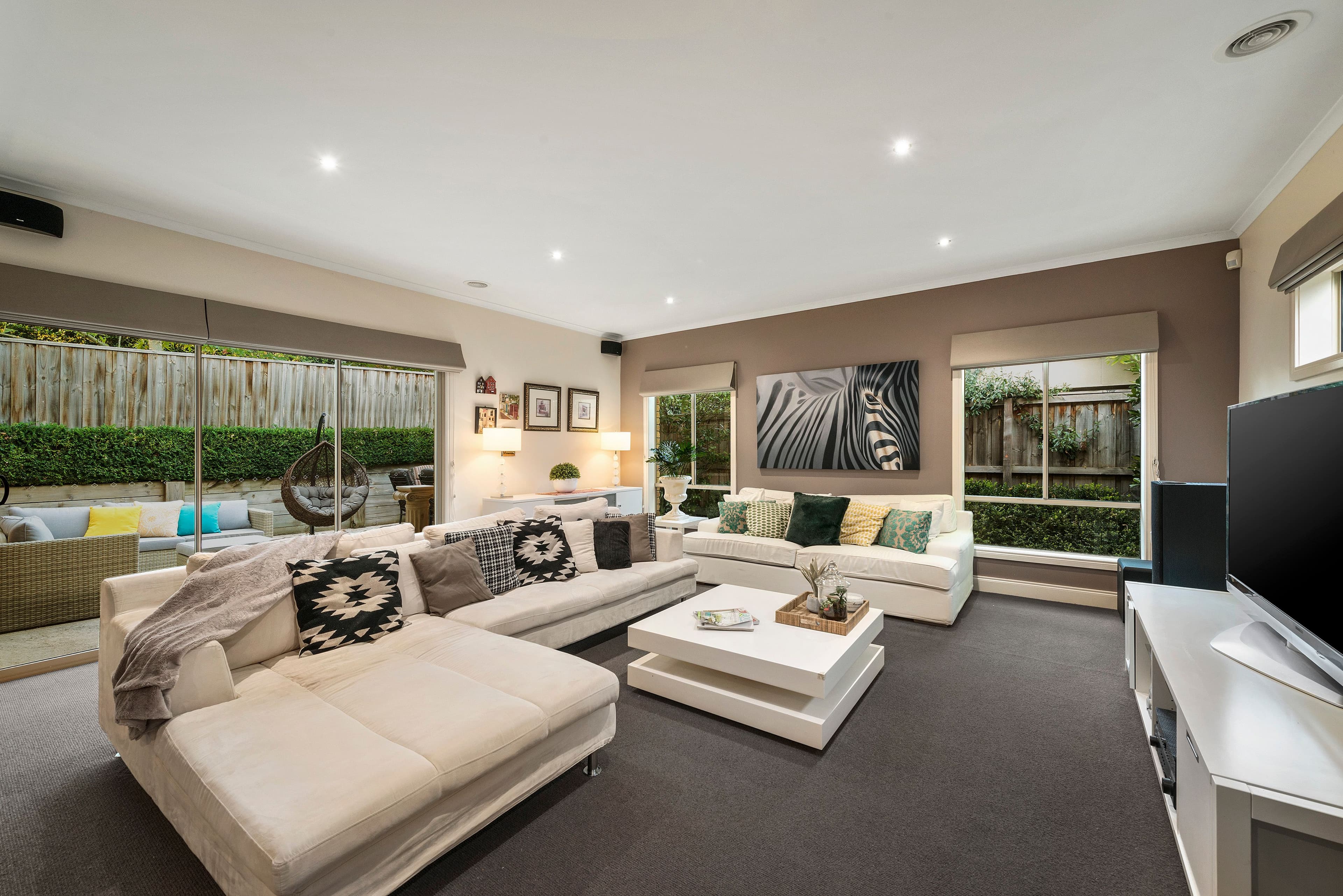 5 Daws Road, Doncaster East VIC 3109, Doncaster East - Thumbnail 2