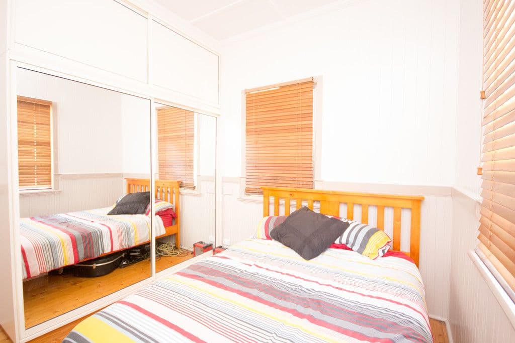 36 Wallace Street, Newtown QLD 4350, Newtown - Thumbnail 7