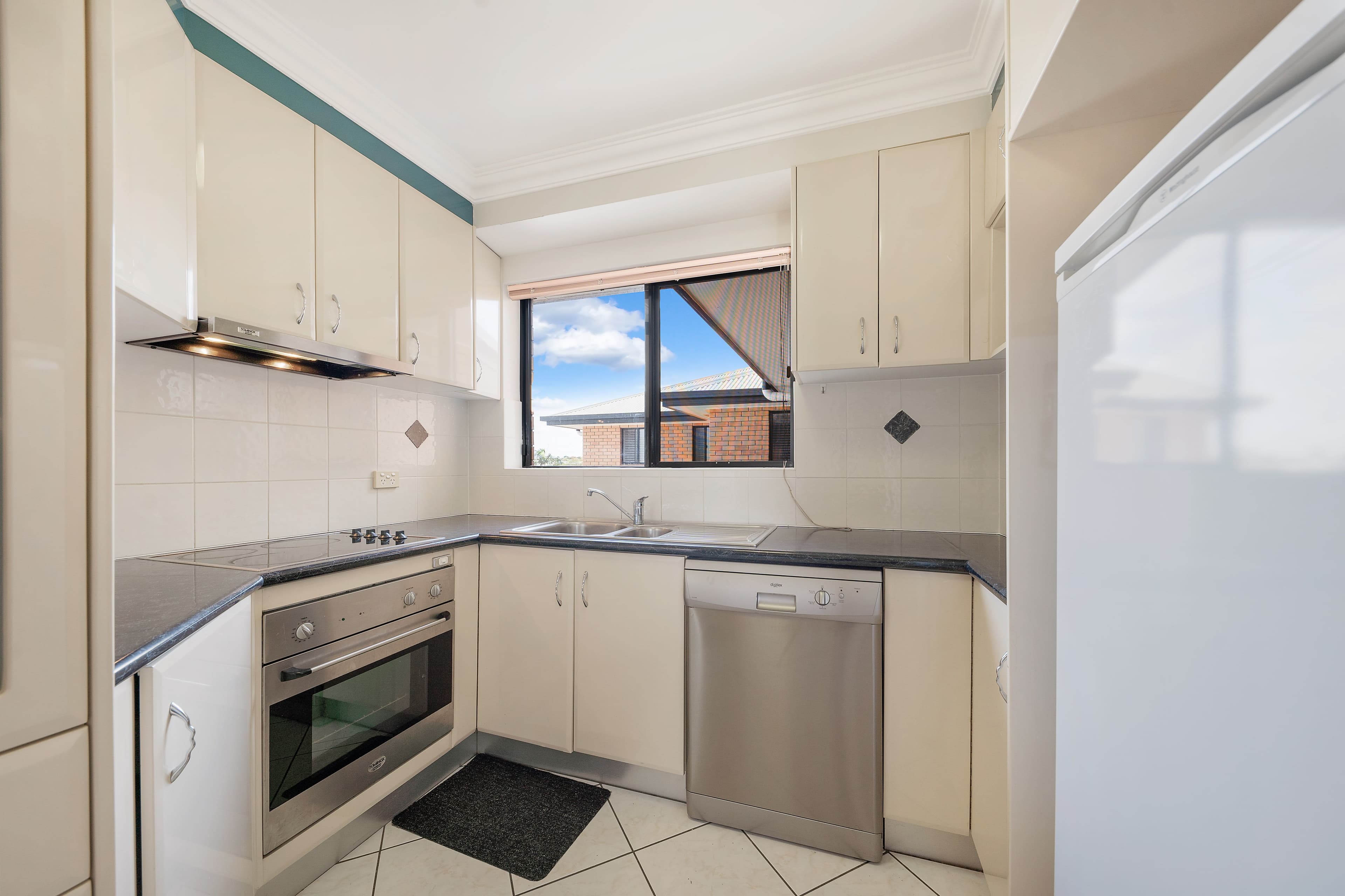 18-20 Wyllie Street, Redcliffe QLD 4020, Redcliffe - Thumbnail 8