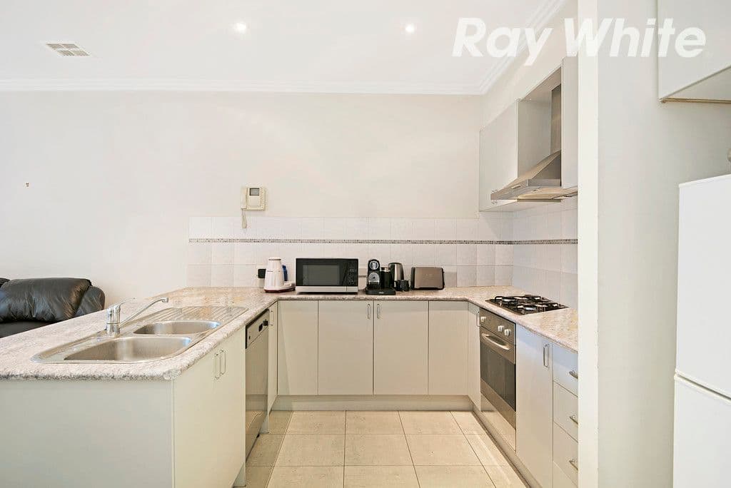 11 View Road, Bayswater VIC 3153, Bayswater - Thumbnail 3