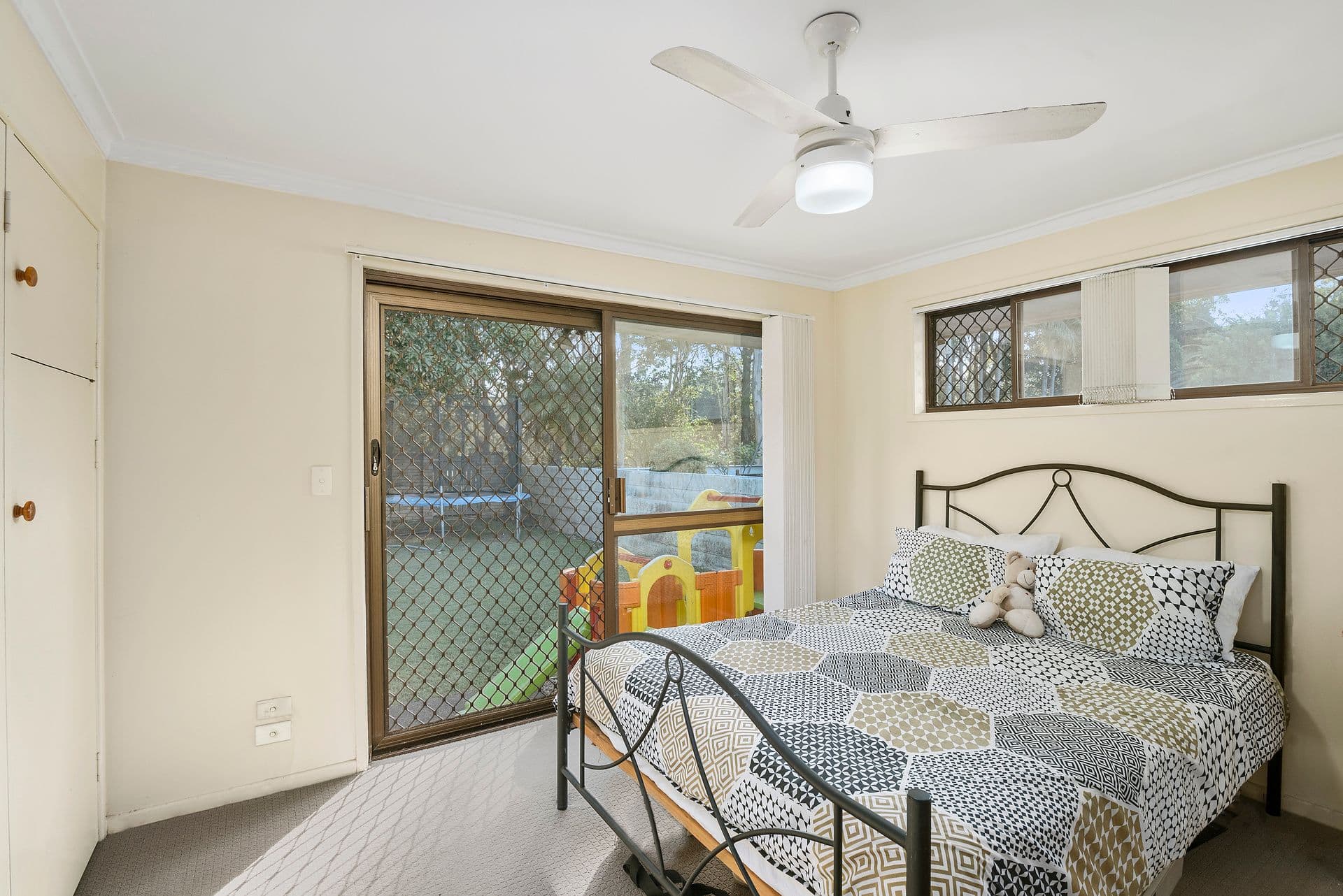 45 Mitchell Avenue, Currumbin QLD 4223, Currumbin - Thumbnail 5
