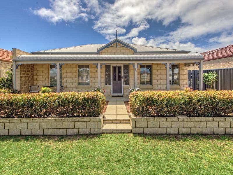 24 Spindrift Boulevard, ROCKINGHAM WA 6168, Rockingham - Thumbnail 2