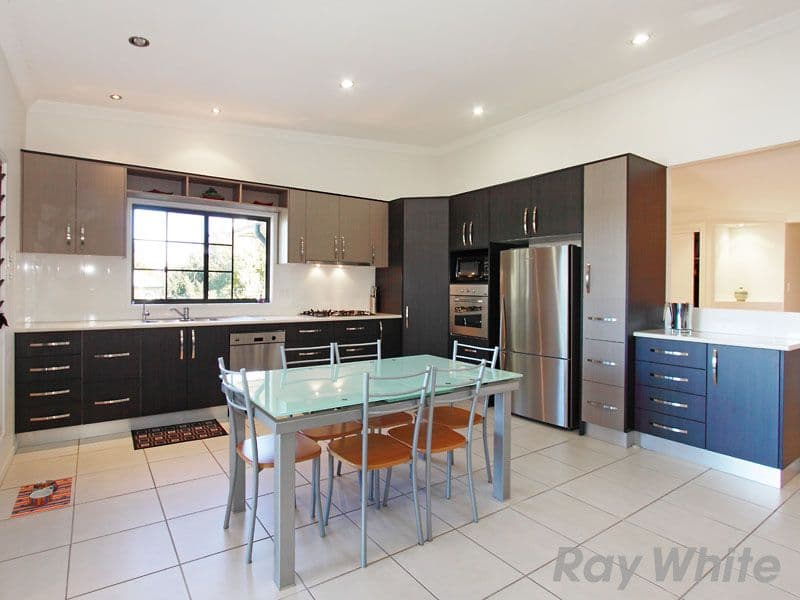 7 Bayview Street, STAFFORD HEIGHTS QLD 4053, Stafford Heights - Thumbnail 2