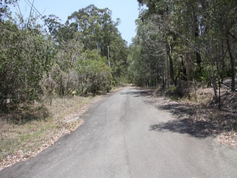 14 Pinecone Court, BUNYA QLD 4055, Bunya - Thumbnail 6